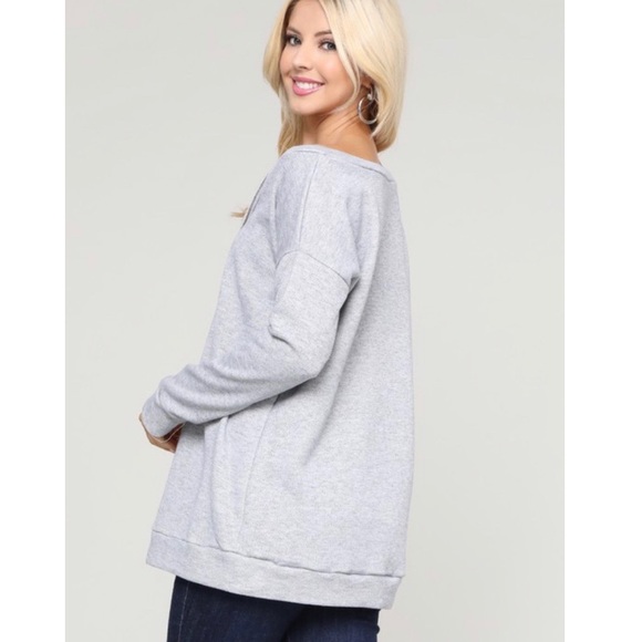 NEW! V-Neck Crisscross Top in Heather Gray! - Picture 4 of 4